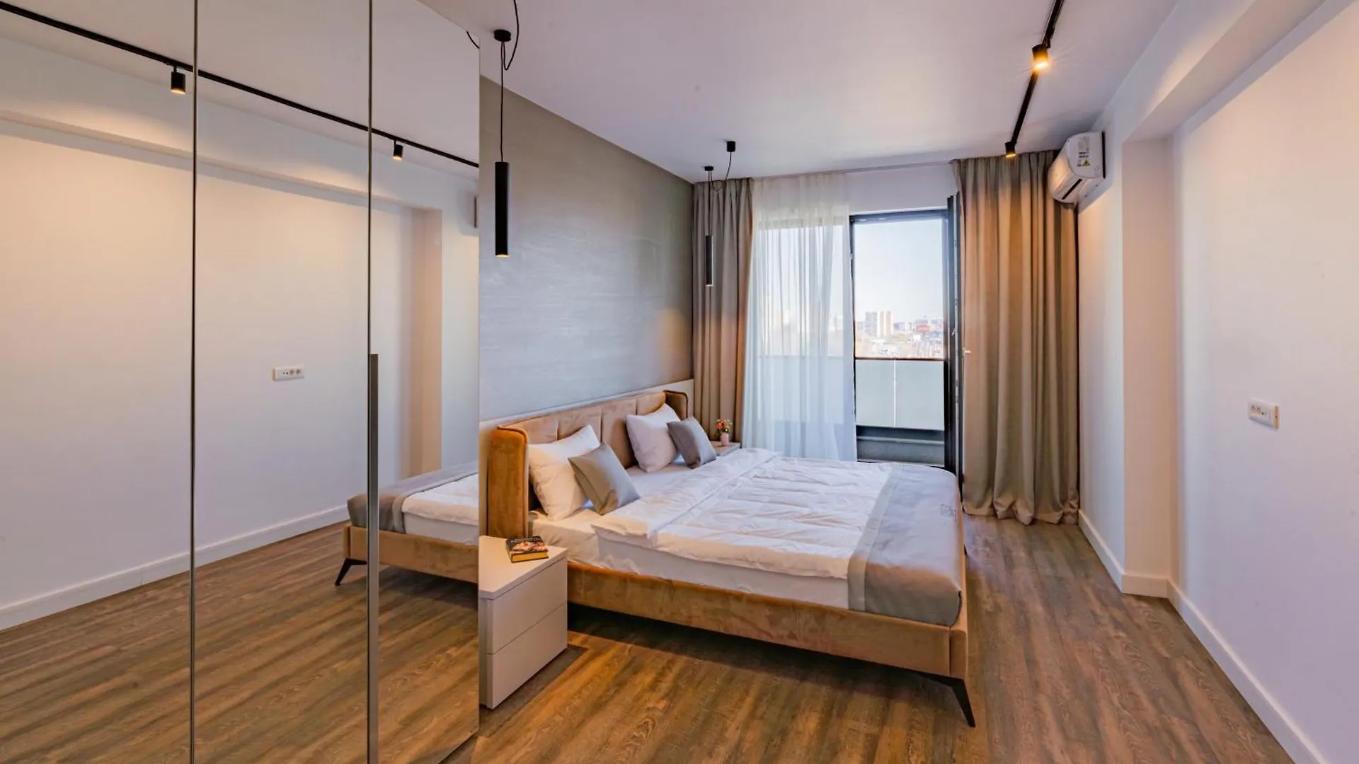 Apartment Cavar Aparthotel Bucharest Romania