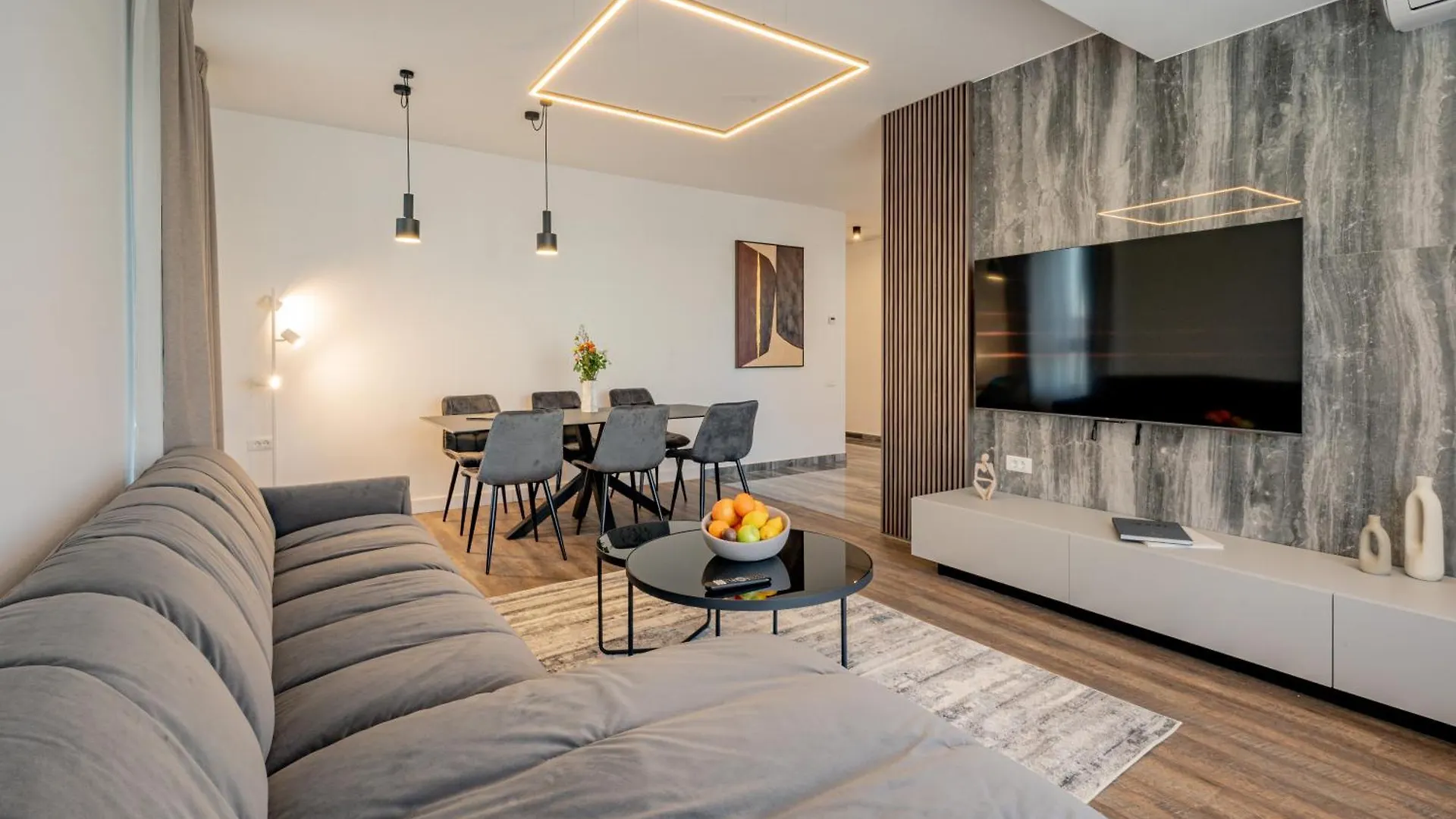 Cavar Aparthotel Bucharest