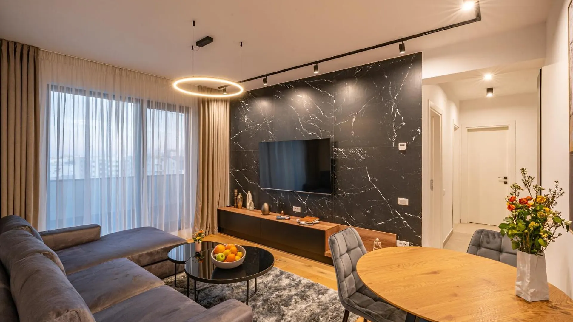 Cavar Aparthotel Bucharest Romania