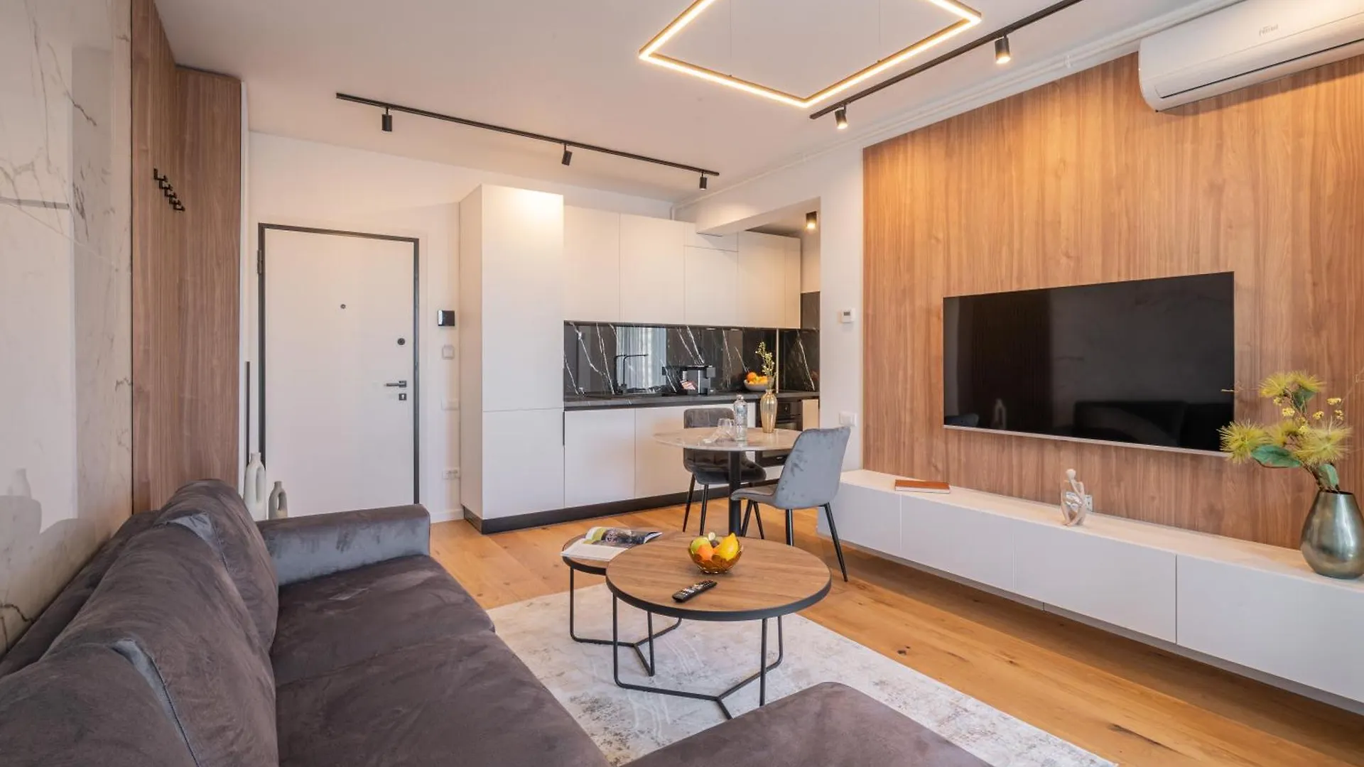 Apartment Cavar Aparthotel Bucharest