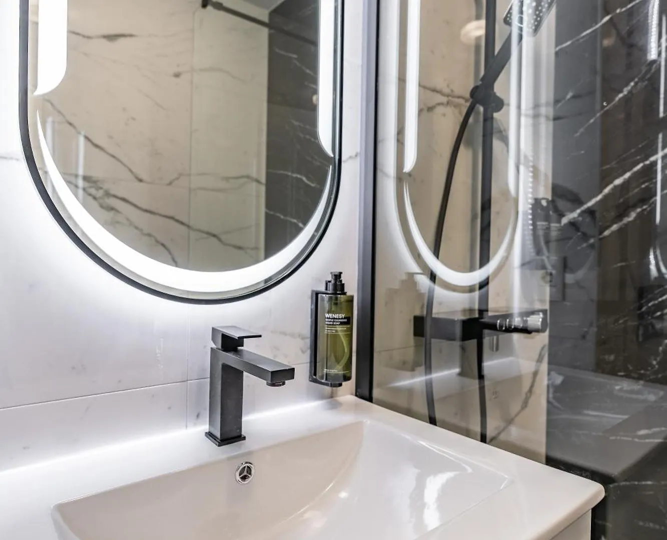 Cavar Aparthotel Bucharest Romania
